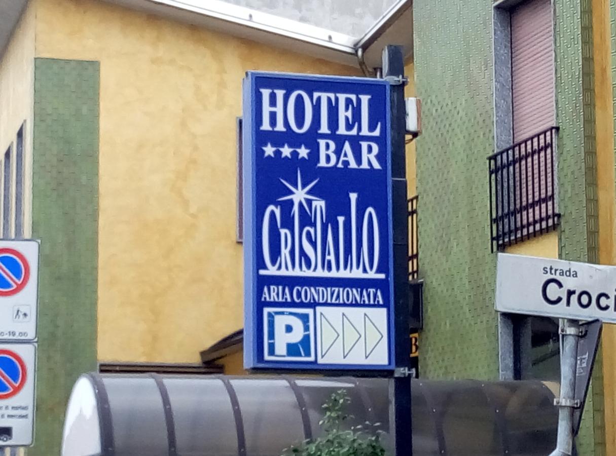 Hotel Cristallo Novare Extérieur photo