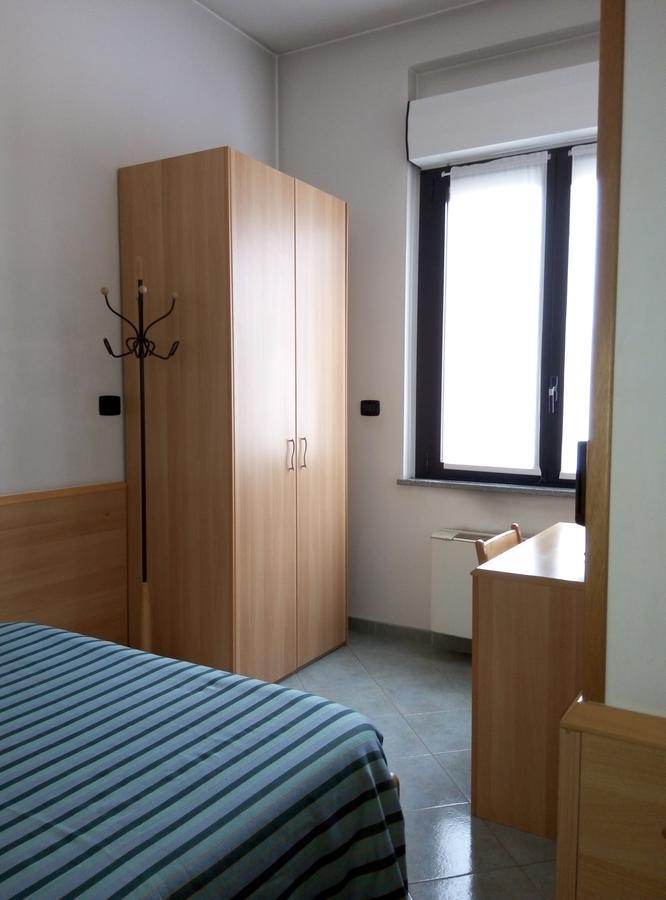 Hotel Cristallo Novare Extérieur photo